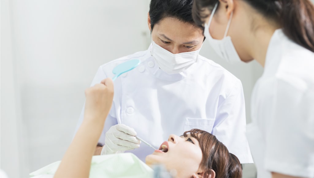 痛みの少ないマウスピース矯正！